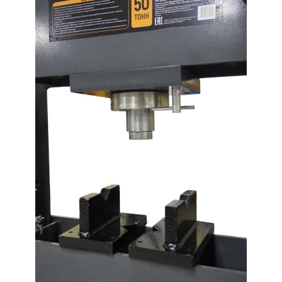 WDK-HP500A Гидравлический пресс 50 т, с ручным и пневмоприводом WIEDERKRAFT