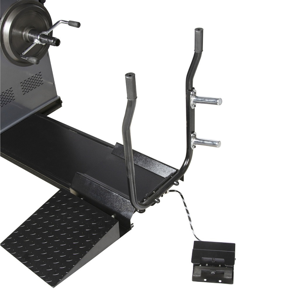 WDK-790B Грузовой балансировочный стенд, авт.ввод параметров, вал 40 мм, 380 Вольт WiederKraft 